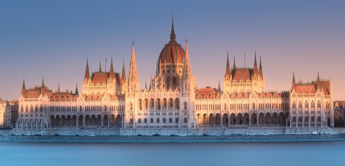 Fototapeta na wymiar Parliament building and river Danube of Budapest