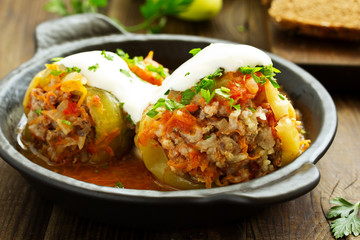 Stuffed pepper with rice and meat.