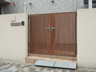 住宅の玄関