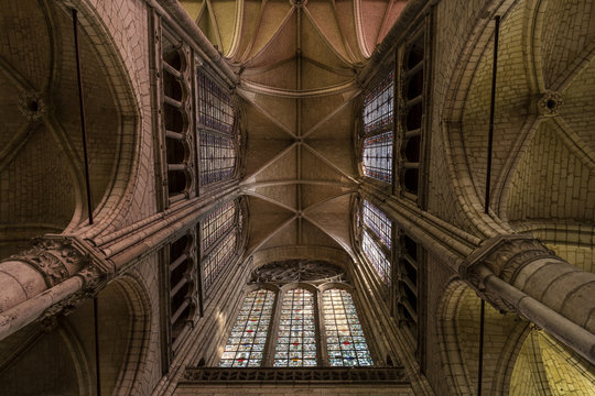 La Basilique de Saint-Quentin (02)