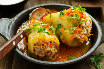 Stuffed pepper with rice and meat.