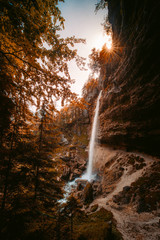 Fototapeta na wymiar Pericnik Wasserfall im Triglav Nationalpark, Slowenien