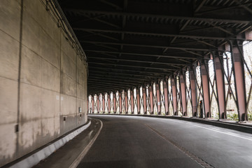 Tunnel