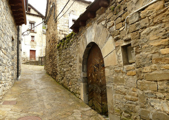 Calle antigua de Torla (Huesca) Aragón. Pirineos.