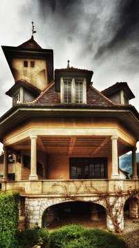 Mairie de Tresserve (Savoie, France)