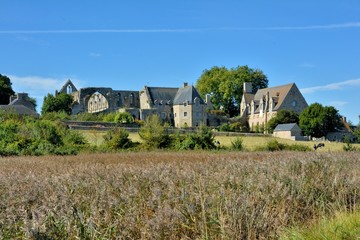 Fototapeta na wymiar L'abbaye de Beauport près de Paimpol en Bretagne
