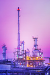 Fototapeta na wymiar Twilight scene of Petroleum refinery plant