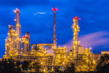Complex engineer of petroleum refinery plant