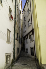 Fototapeta na wymiar Beco, viela em Lisboa