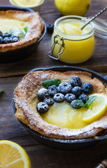  Dutch Baby pancake with lemon curd and blueberries