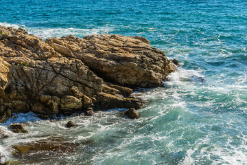 Fototapeta premium Rock and sea waves
