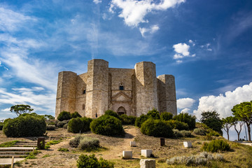 Castel del Monte, the famous and mysterious octagonal castle built in 13th century by Emperor Frederick II - obrazy, fototapety, plakaty