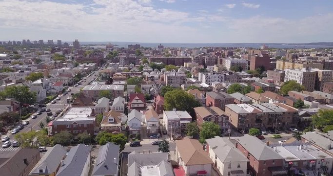 Drone slowly moving right over Brooklyn bulidings