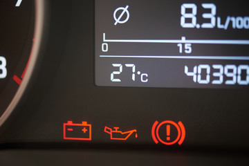 Red error car icons