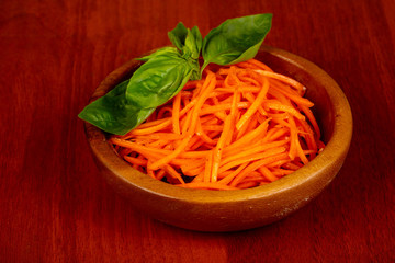 Shredded carrot salad