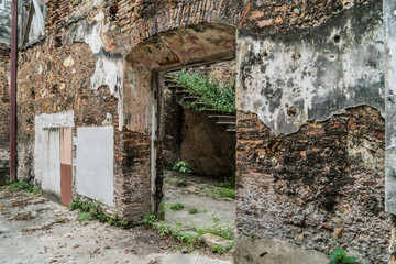 ruins of a building