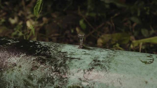 water waste screw 4k