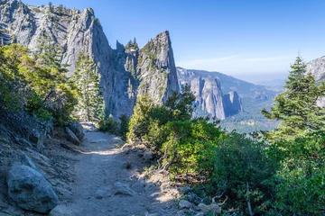 Foto op Plexiglas Schildwachtrots bij Yosemite Valley © rmbarricarte