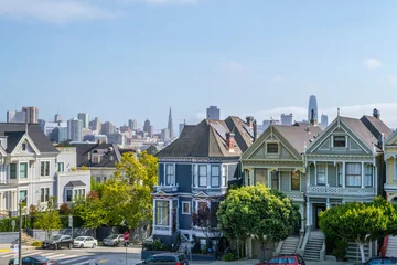 Gartenposter Painted ladies in San Francisco © rmbarricarte