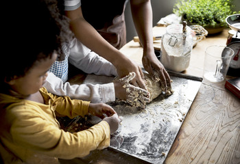 Brothers baking with their mum