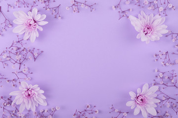 Obraz na płótnie Canvas Flower pattern on the pink background