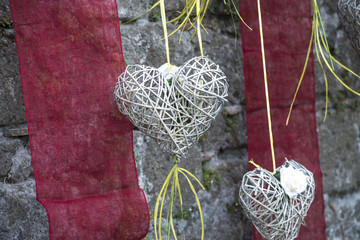Cuori in salice in addobbi per manifestazioni 