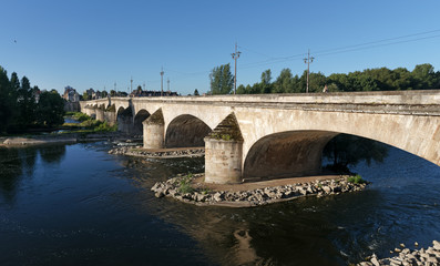Fototapeta premium royal bridge of Orlenas in the Loir valley