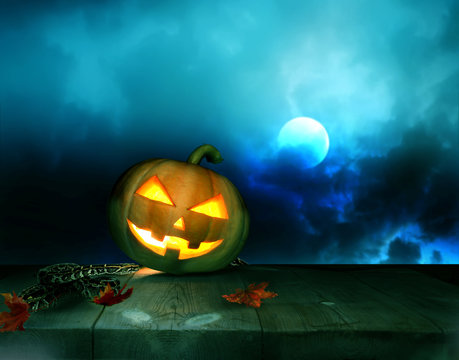 halloween pumpkin on wooden table