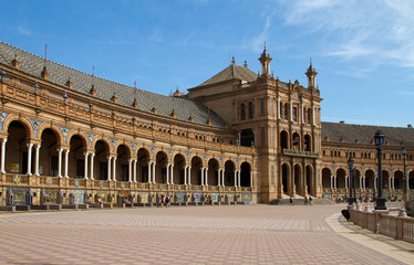 Fototapeta na wymiar Plaza de España, one of most historical landmarks in Sevilla