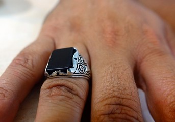 Fototapeta premium handcrafted a silver ring