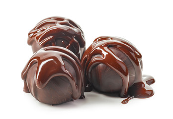 chocolate truffle balls macro