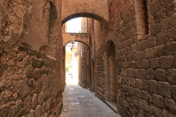 Obraz premium Alley in Tuscany