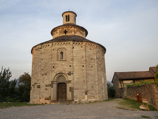 Fototapeta na wymiar Almenno San Bartolomeo, Bergamo, Italy. The church Rotonda San Tome