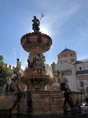 Fototapeta premium fontana nettuno Trento acqua opera d'arte architettura 