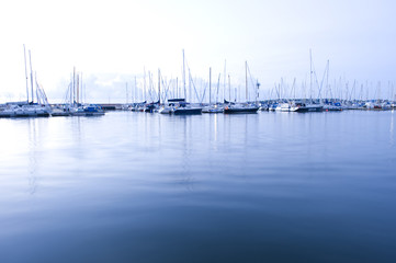 Yachthafen von Stralsund in der Abenddämmerung