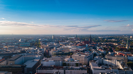 Hannover aus der Luft am Morgen