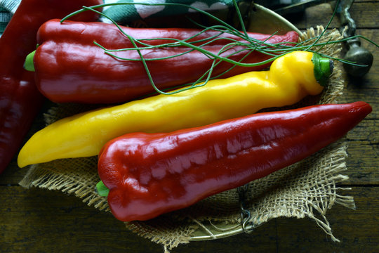 Capsicum Peperone Corno Dolce 
ft81090210