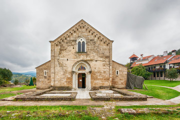 Fototapeta na wymiar Orthodox female monastery Gradac in Serbia - west portal