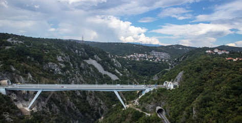 modern bridge in Croatia.moderne Brücke in Kroatien