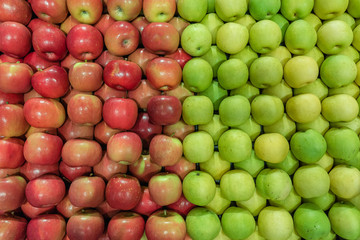 Red and Green Apples