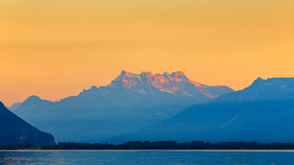 Sunset at lake Geneva, Switzerland. - obrazy, fototapety, plakaty