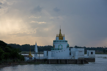 Naklejka premium a temple in asia for buddha