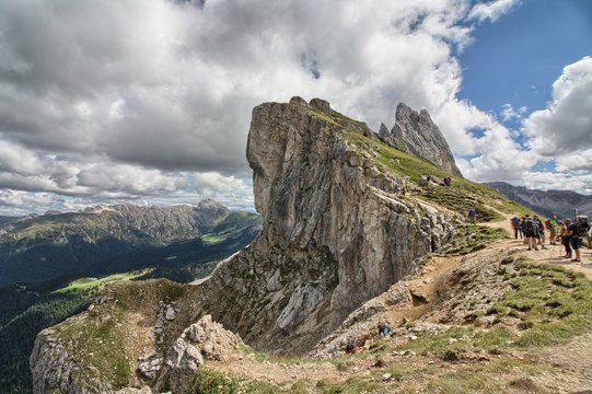 Fermeda Ridge Fermeda Billeder – Gennemse 383 stockfotos, vektorer og videoer | Adobe ...