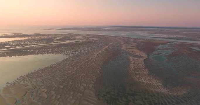 Survol de la Baie de Somme - La Molli&egrave;re d'Aval, entre Cayeux-sur-mer et Le Hourdel