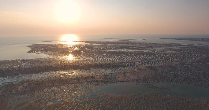 Survol de la Baie de Somme - La Molli&egrave;re d'Aval, entre Cayeux-sur-mer et Le Hourdel