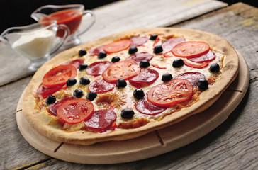 Pizza z salami
