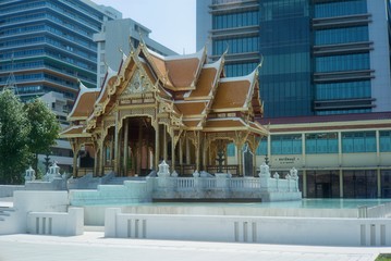 Construction and decoration