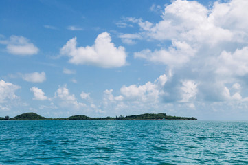 Naklejka premium Peaceful seascape of Koh Mud Sum island near Samui isalnd, Thailand