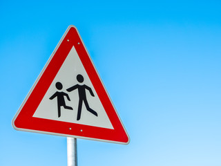 Achtung Kinder Verkehrsschild