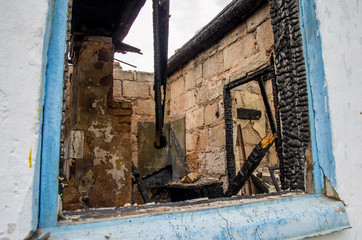 burnt house, disaster background